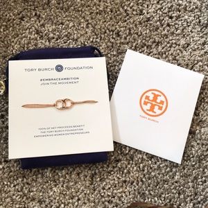 NWT Tory Burch Embrace Ambition Rose Gold Bracelet